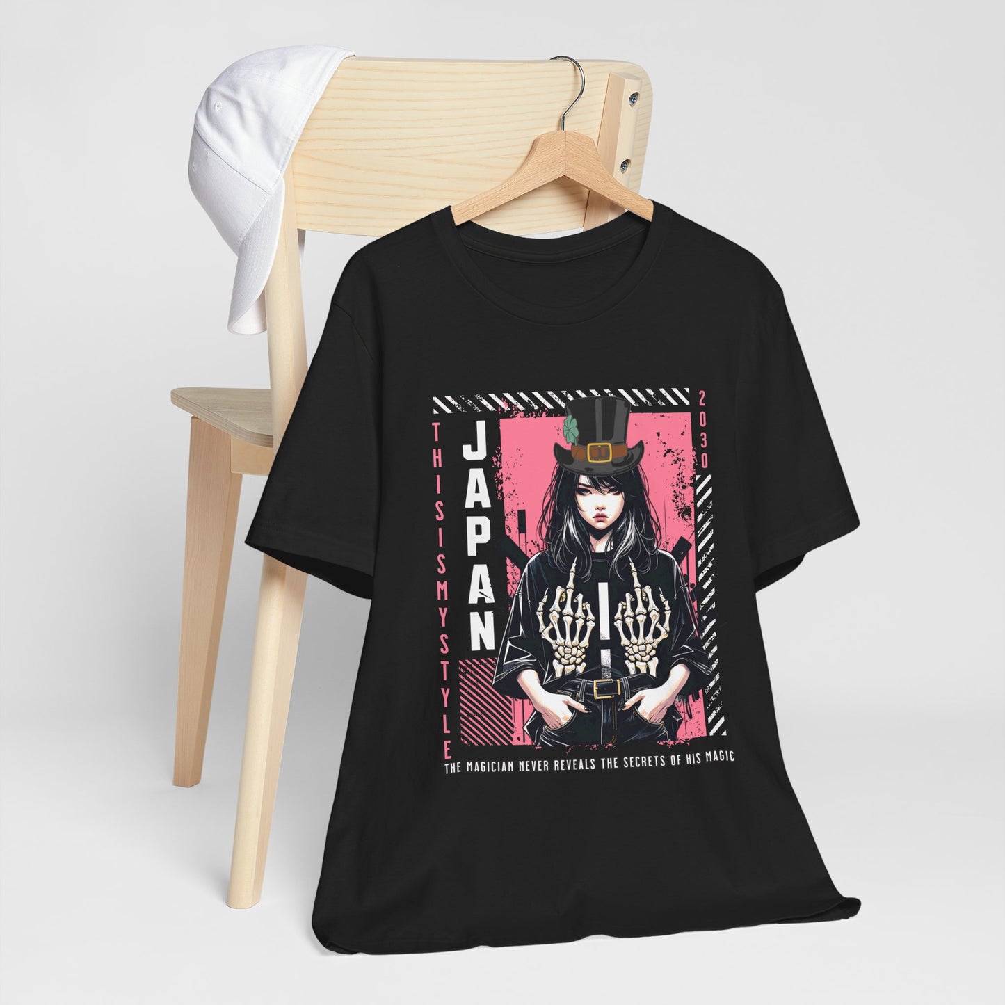 Girl Streetwear T-shirt