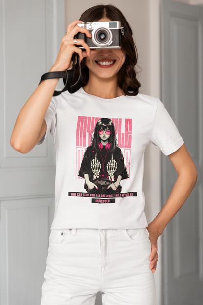 Girl Streetwear T-shirt